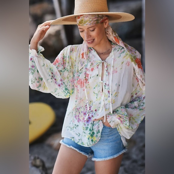 SABINA MUSAYEV Bazooka Puff Sleeve Tie Top In White Floral - Picture 5 of 9